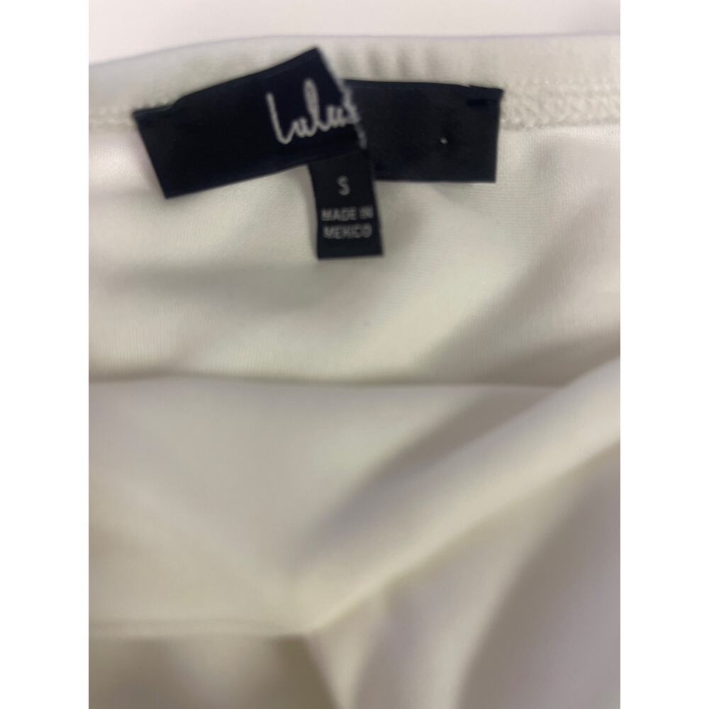 LULU'S SZ S Adorably Iconic White Bow Bodysuit NEW B40 - Picture 3 of 5